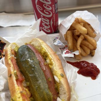 Jim’s Original - Chicago dog ordered with no peppers (my choice) - Hot Dogs Near Me - Orange, California Jim’s Original - Chicago dog ordered with no peppers (my choice) - Hot Dogs Near Me - Orange, California