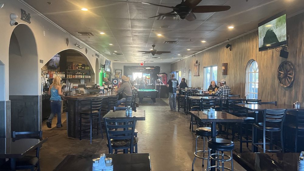 Peaks & Valleys Restaurant