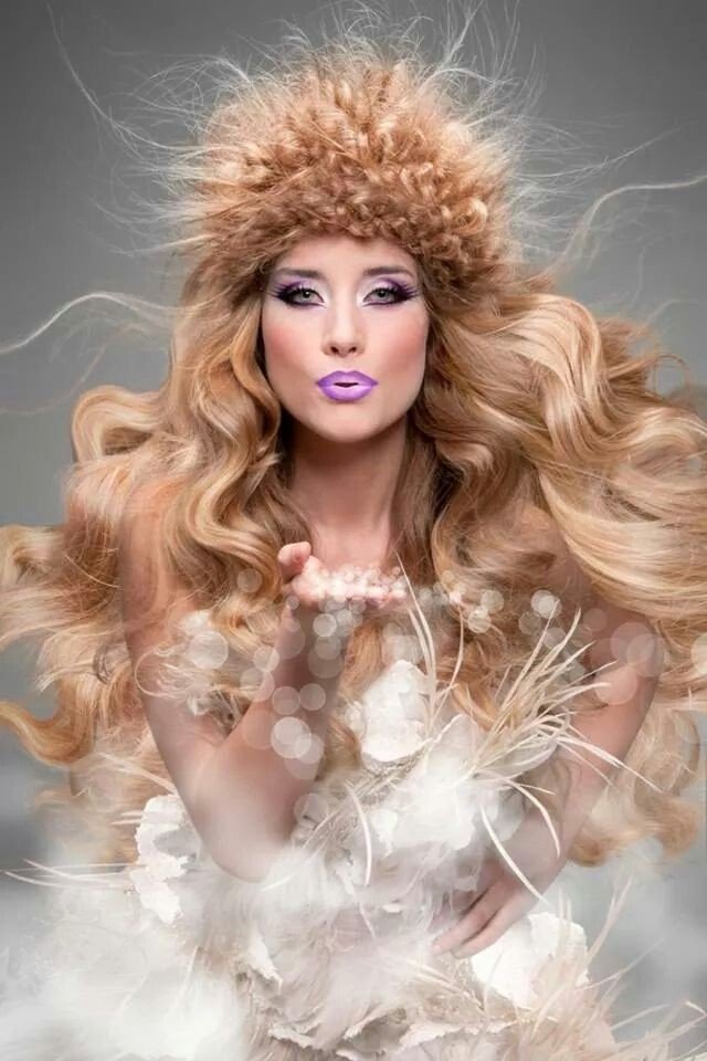 Easter's Enchanting Hair Studio Logo