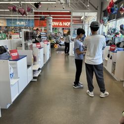 All self checkouts closed