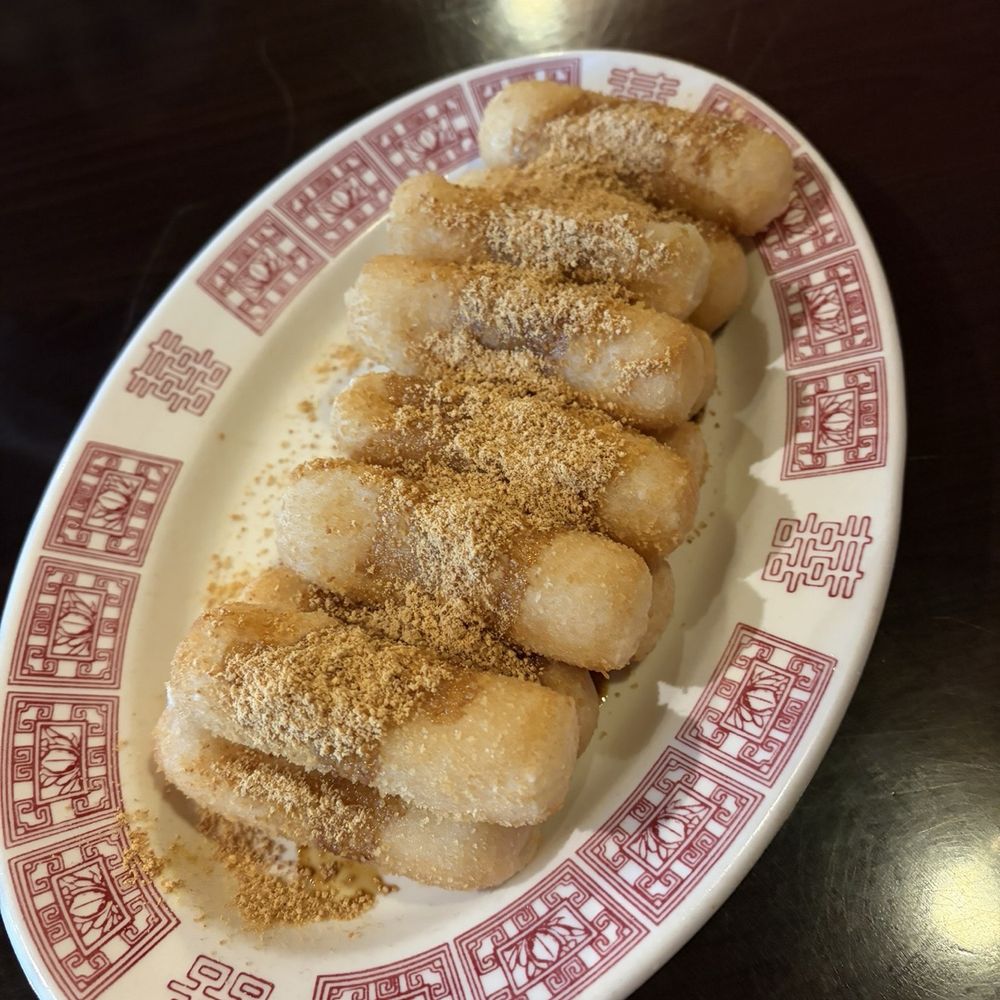Golden Noodle & Bao - Rice cakes with brown sugar - Shanghainese Near Me - Seattle, Washington