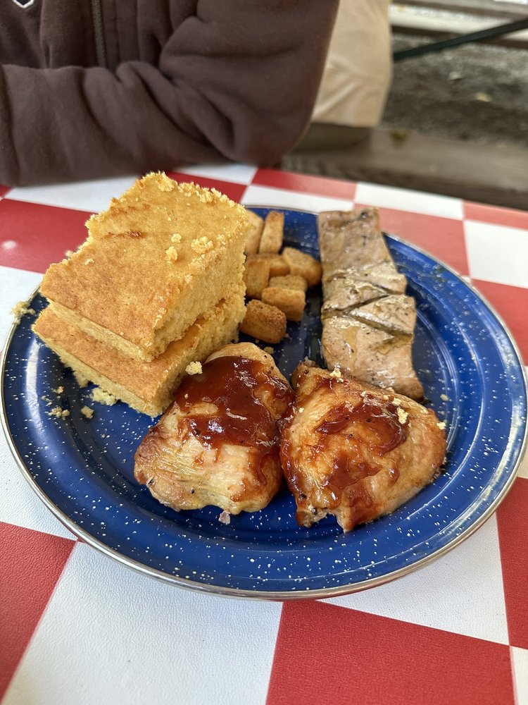 LIARSVILLE SALMON BAKE Updated September 2024 45 Photos & 27 Reviews 12th & Broadway