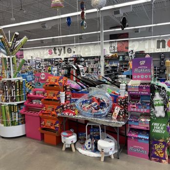 Five Below - Discount Store Near Me - Apex, North Carolina