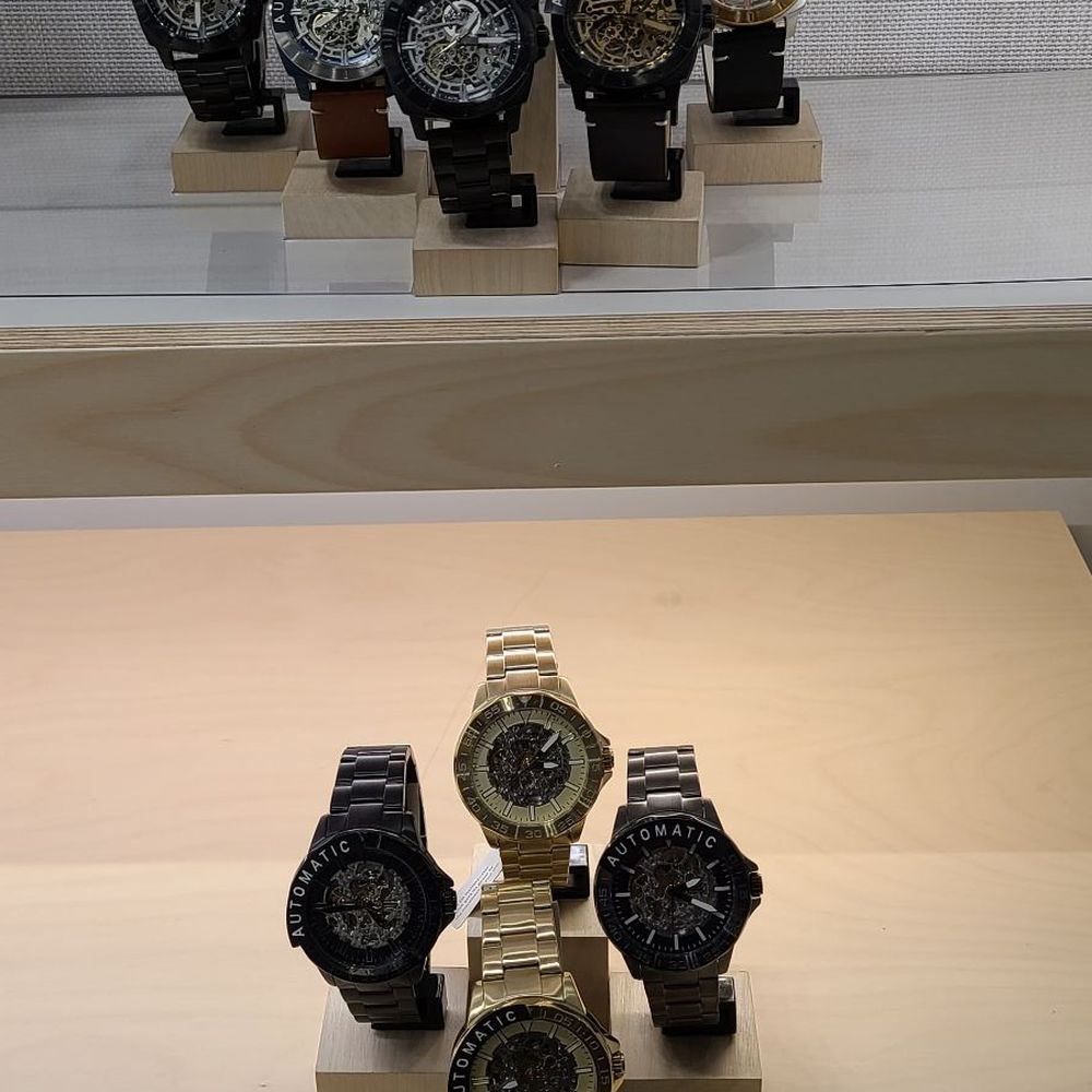 Fossil Outlet Store - Watch selections - Watches Near Me - Camarillo, California
