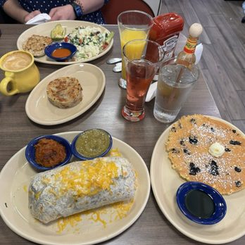 Snooze, an A.M. Eatery - Breakfast & Brunch Near Me - Buford, Georgia