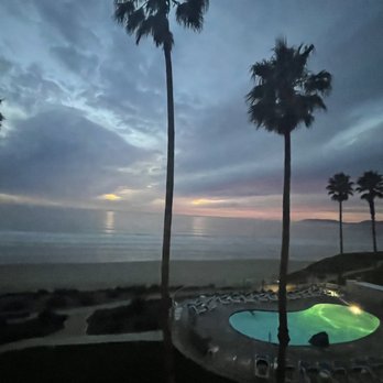 Kon Tiki Inn - Hotels Near Me - Pismo Beach, California
