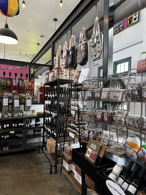 Baker & Olive by null