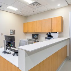 Illuum Cosmetic Surgery - PACU Nurse Station