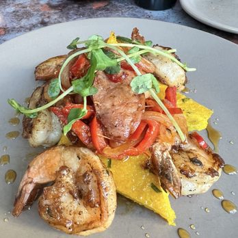 Frog & Slim - Shrimp & Grits - New American Near Me - Sacramento, California Frog & Slim - Shrimp & Grits - New American Near Me - Sacramento, California