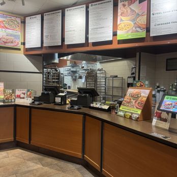 Panera Bread - Salad Near Me - Carpentersville, Illinois