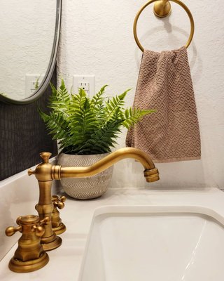 Stickney Plumbing & Drain Cleaning Logo