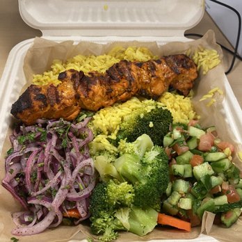 Pita 360 - Rice Plate Tomato & Cucumber Chicken kabob spicy onions broccoli and carrots - Mediterranean Near Me - Gardena, California Pita 360 - Rice Plate Tomato & Cucumber Chicken kabob spicy onions broccoli and carrots - Mediterranean Near Me - Gardena, California