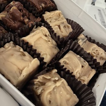 See's Candies - Candy Stores Near Me - Rancho Cucamonga, California See's Candies - Candy Stores Near Me - Rancho Cucamonga, California