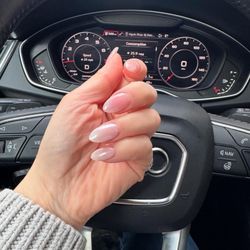 Kenny's Nail Center