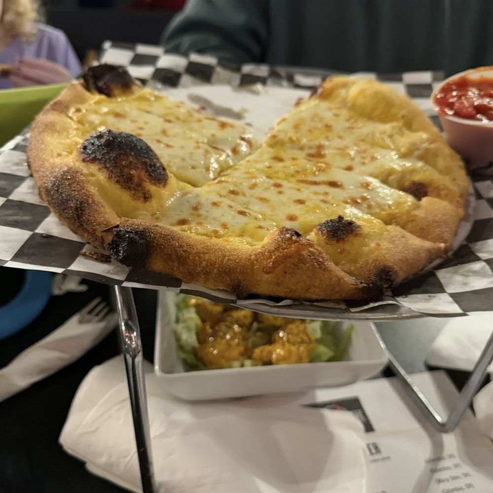 Ohio Fire - THE cheesy breadsticks! The BEST I've had in a long time. Highly recommend! - Pizza Near Me - Ashland, Ohio
