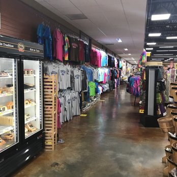 Reeves Boomland - Grocery Near Me - Charleston, Missouri Reeves Boomland - Grocery Near Me - Charleston, Missouri