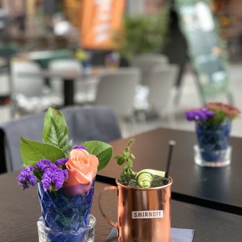 Kiwis - Moscow Mule - Burgers Near Me - Frankfurt, HE Kiwis - Moscow Mule - Burgers Near Me - Frankfurt, HE