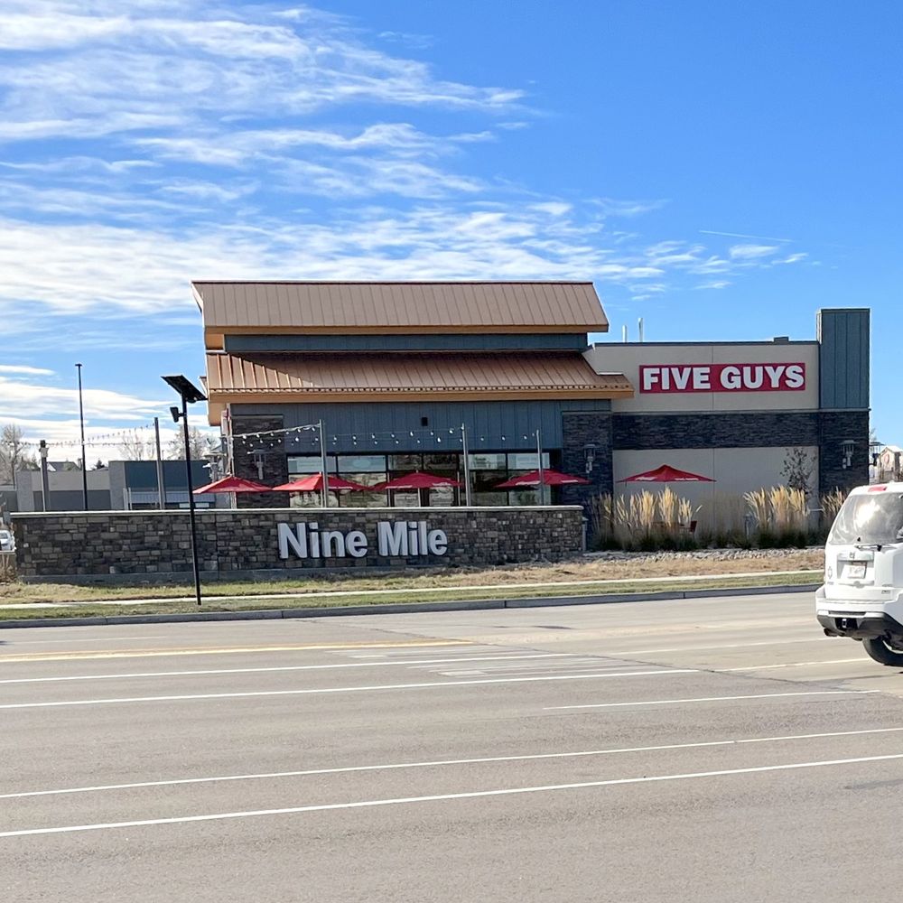 Nine Mile Corner - Shopping center sign at southeast corner of US 287 and Arapahoe Road. - Shopping Centers Near Me - Erie, Colorado