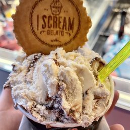 Reese's Thins gelato