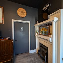 New York Pizza Company - Decor