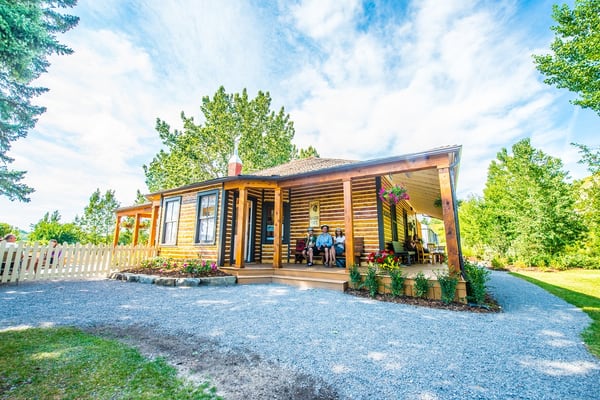 Photo of Annie's Cafe - Calgary, AB, CA. Annie's Bakery & Café - Calgary