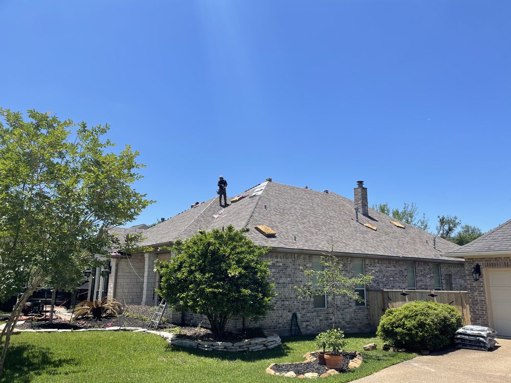 Slide of Your TX Roofer