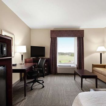 Hampton Inn & Suites Brunswick - Guest room - Hotels Near Me - Brunswick, Georgia Hampton Inn & Suites Brunswick - Guest room - Hotels Near Me - Brunswick, Georgia