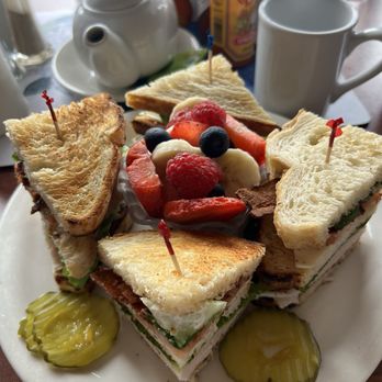 Marti's Place - The turkey club is so delicious!!! their bacon stays crunchy ! will definitely get again! - Breakfast & Brunch Near Me - Alameda, California