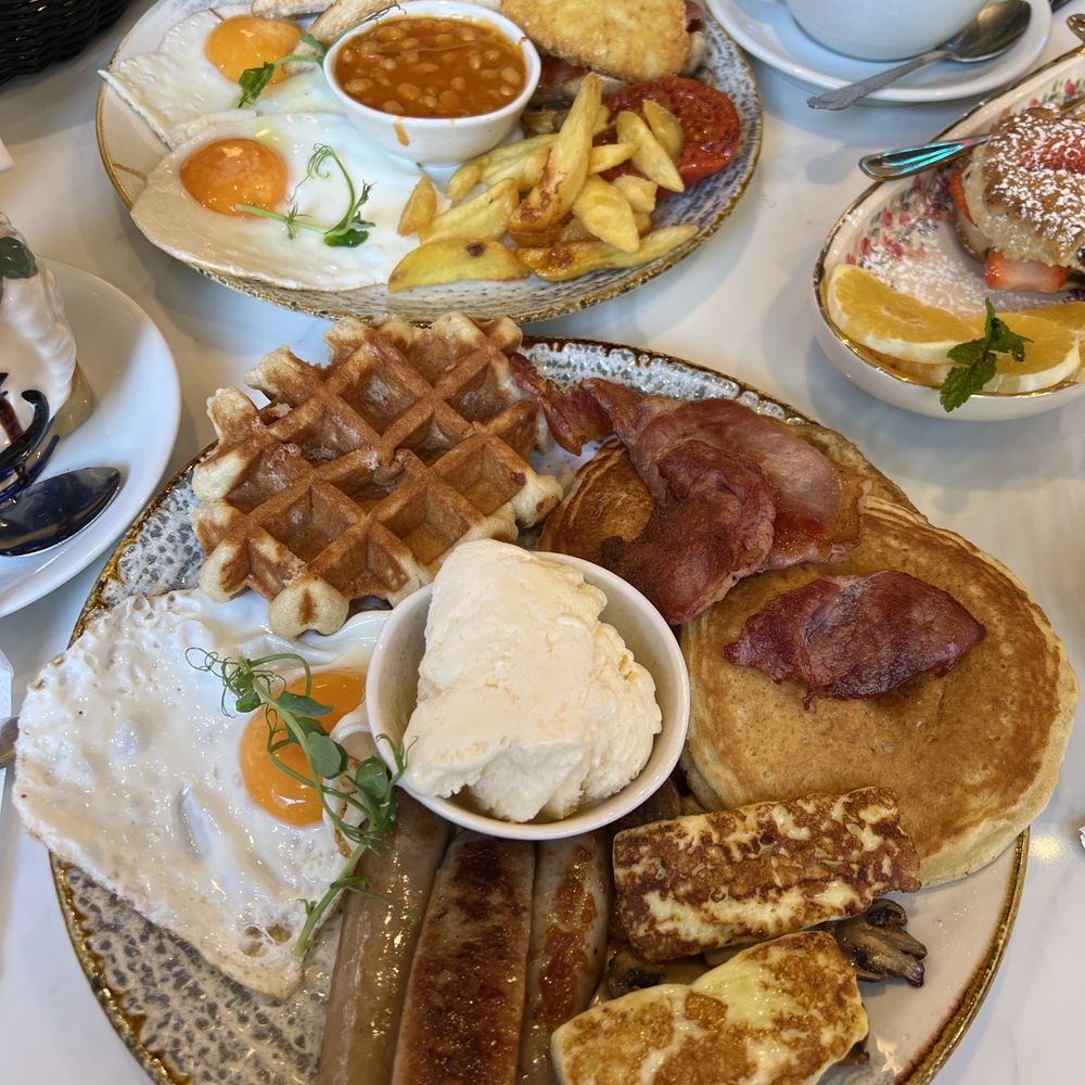 Toi & Moi - Coffee & Tea Near Me - London, XGL