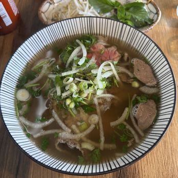 Xin Chào - Vietnamese Near Me - Vancouver, British Columbia Xin Chào - Vietnamese Near Me - Vancouver, British Columbia