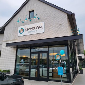 Brown Bag Seafood - Salad Near Me - Naperville, Illinois