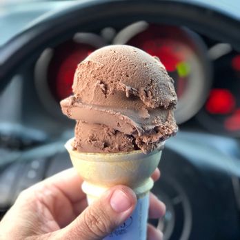 Bruster's Real Ice Cream - Ice Cream & Frozen Yogurt Near Me - Boiling Springs, South Carolina