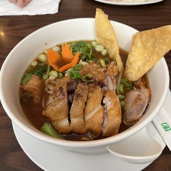 Thai Elephants - Duck soup - Thai Near Me - Watkins Glen, New York Thai Elephants - Duck soup - Thai Near Me - Watkins Glen, New York