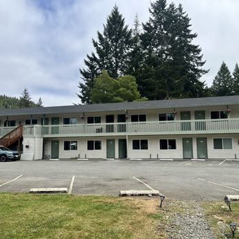 Hiouchi Motel - The property - Hotels Near Me - Crescent City, California