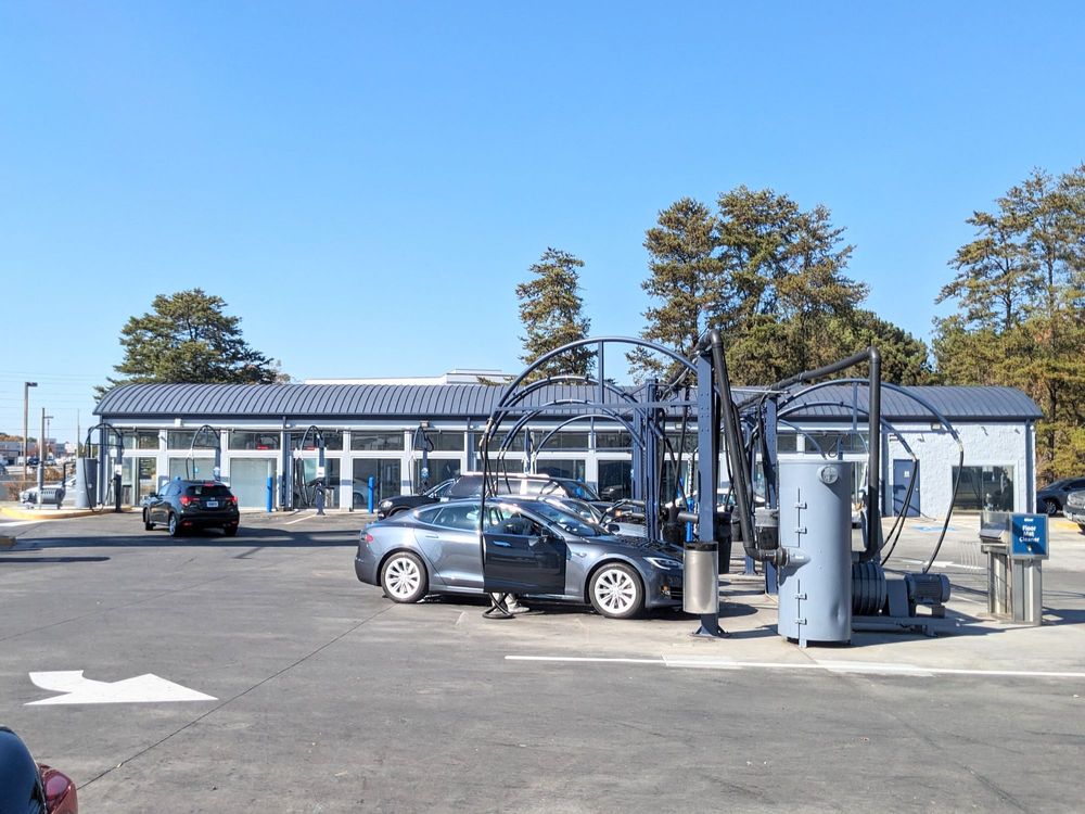 MISTER CAR WASH Updated September 2024 2350 Pleasant Hill Rd, Duluth, Auto