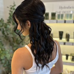 Rain Salon & Spa - Wedding style is