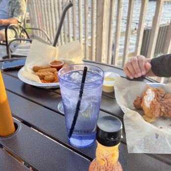Fairmont Shores - Sports Bars Near Me - Lake Villa, Illinois Fairmont Shores - Sports Bars Near Me - Lake Villa, Illinois