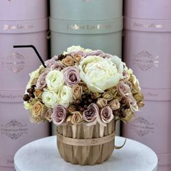 J'Adore Les Fleurs - Espresso Dreams
SKU: JLF004765