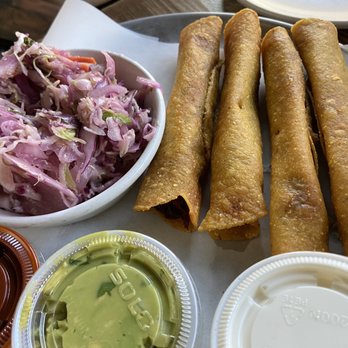 Pablo y Pablo - Mexican Near Me - Seattle, Washington