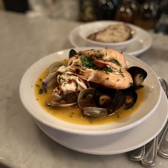Neptune Oyster - North End Cioppino - Seafood Near Me - Boston, Massachusetts Neptune Oyster - North End Cioppino - Seafood Near Me - Boston, Massachusetts