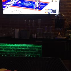 Mi Casita Lounge - Tvs all over