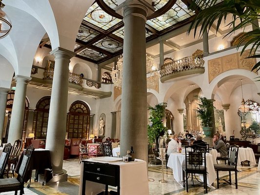 Winter Garden Bar by null