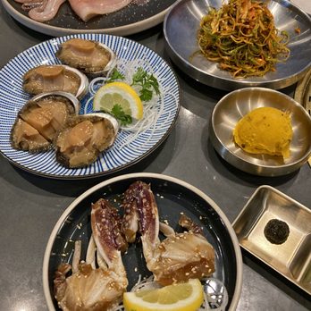 Omiwol - Whole squid, raw marinated abalone, raw marinated crab, green onion salad, mashed squash - Korean Near Me - North York, Ontario Omiwol - Whole squid, raw marinated abalone, raw marinated crab, green onion salad, mashed squash - Korean Near Me - North York, Ontario