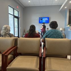 Foot and Ankle Specialists of Orlando - Waiting room : 12 people when I arrived (and 45 min wait)