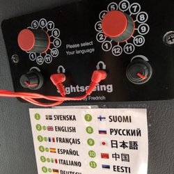 RedBlue Bus Tours - Connect your earphones and switch to the appropriate channel to hear the audio.
