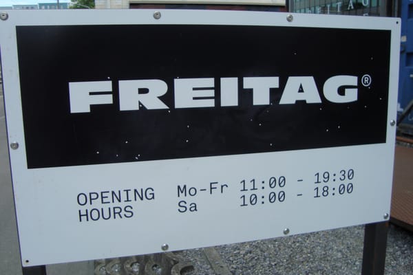 FREITAG Flagship Store Zürich by null