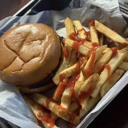 Burger & fries