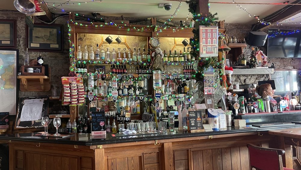 KELLYS BAR AND IRISH MUSIC PUB 24 Photos & 10 Reviews 1 Westbourne