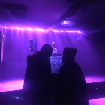 C'mon Everybody - Music Venues Near Me - Brooklyn, New York