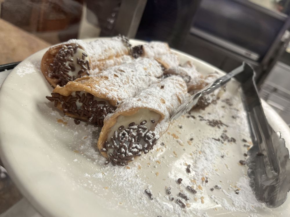 BROTHERS PIZZA Updated October 2024 56 Photos & 146 Reviews 110 N